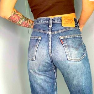 Vintage Levi’s 501’s W30L30
